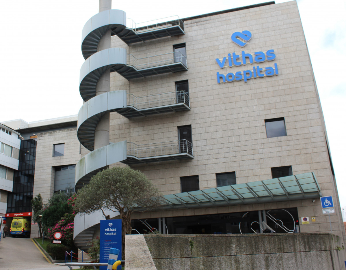 Archivo - Fachada del hospital privado Vithas Vigo