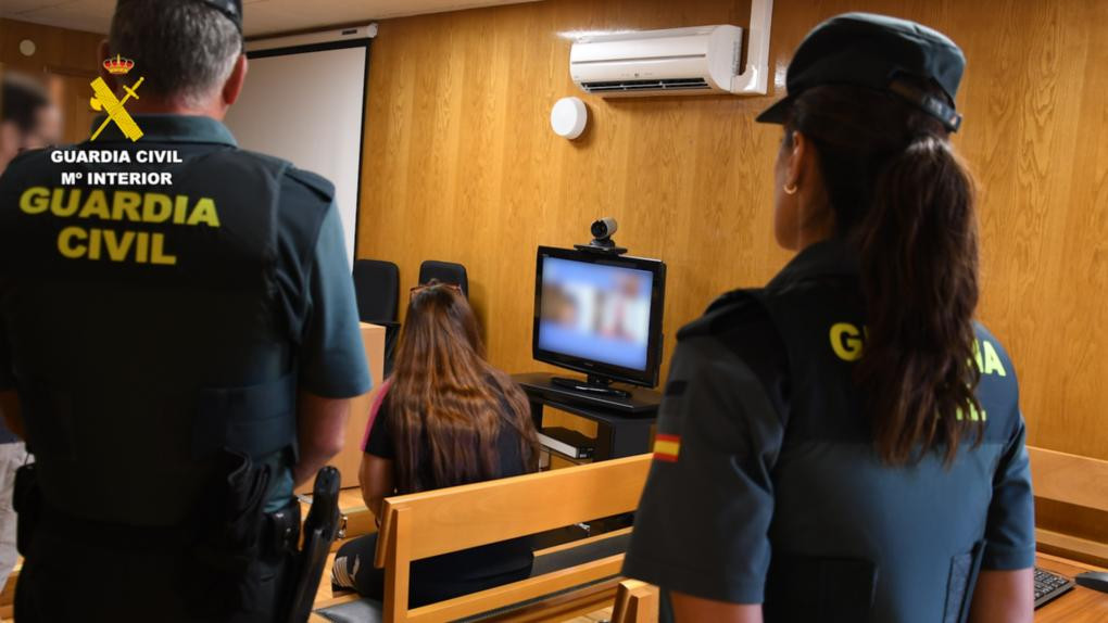 Una de las detenidas por el Crimen del Lago en una foto del Ministerio del Interior