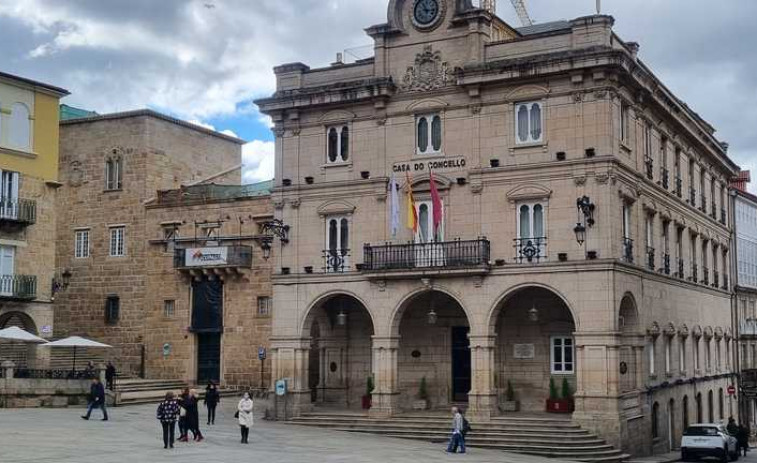 La junta de personal del Ayuntamiento de Ourense muestra su 