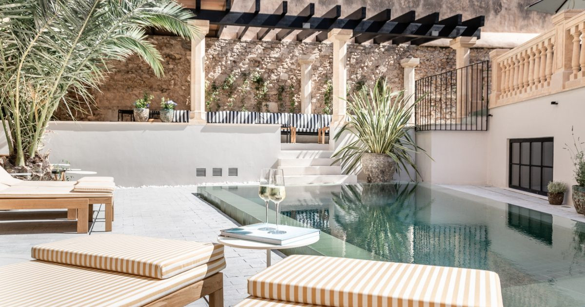 Concepcio Pernilla Danielsson Pool 3 210623 095712