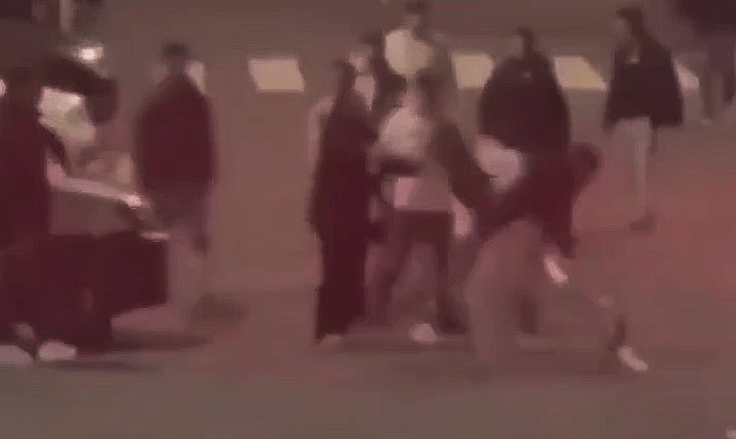 Captura de pantalla de la presunta pelea previa al apuu00f1alamiento de Yoel en A Coruu00f1a