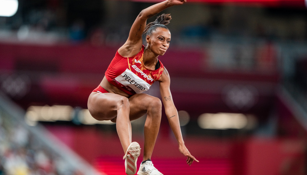 Ana Peleteiro, del Equipo Español, bronce en la final de triple salto de atletismo, durante los JJOO 2020, a 1 de agosto, 2021 en Tokio, Japón