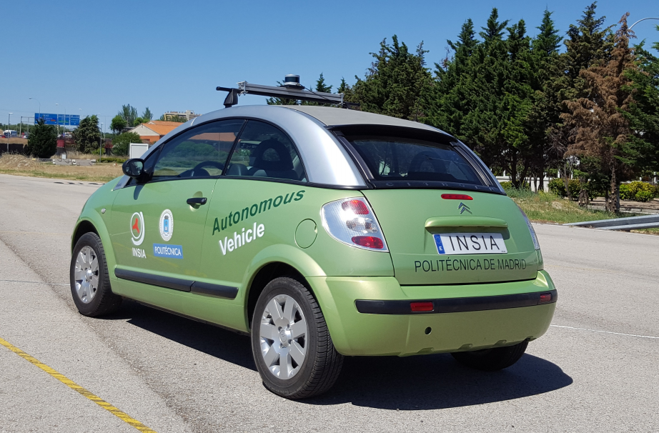 Uno de los vehu00edculos autu00f3nomos en los que colaboran la politu00e9cnica de Madrid y el CTAG