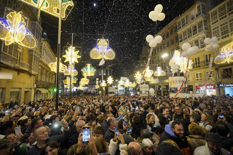 Caballero pronto apagará sus luces de Navidad de Vigo y acusa a la oposición de sabotearlas
