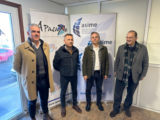 Empresarios de A Pasaxe y Asime piden apoyo a las administraciones para la urbanización del polígono gondomareño.