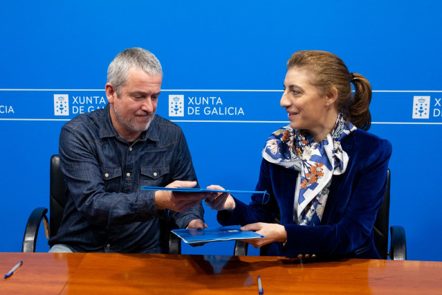 La vicepresidenta segunda y conselleira de Medio Ambiente, Territorio e Vivenda, Ángeles Vázquez, se reúne con representantes de la Coordinadora para o Estudo dos Mamíferos Mariños (CEMMA)