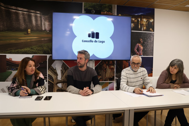 El Ayuntamiento de Lugo y Adega organizan una jornada de limpieza de pélets en Foz.