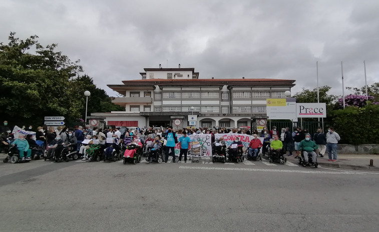 Usuarios trasladados desde Ferrol hasta Bergondo por la situación 