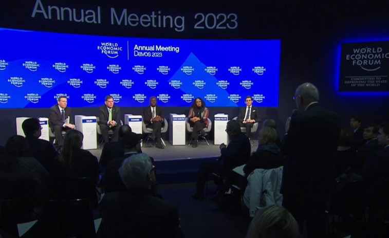 El Foro Económico Mundial de Davos, preocupado por el auge de las fake news
