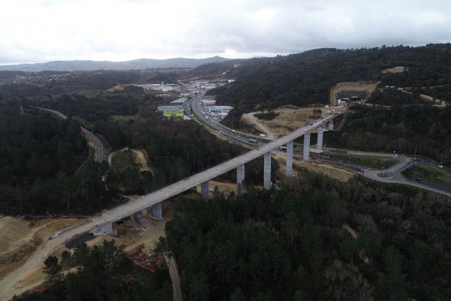 Tablero de uno de los viaductos de la variante exterior de Ourense