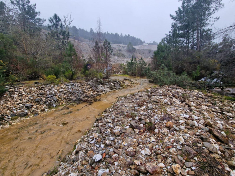 Tungsten, concesionaria de la mina de San Finx, citada a declarar por supuestos delitos ambientales