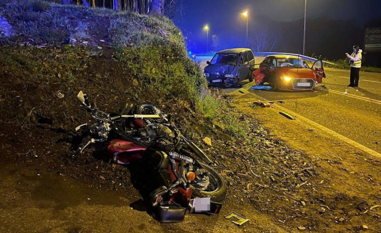 Choque en cadena: fallece un motorista y hay varios heridos graves en Coruxo, Vigo