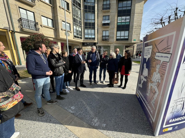 La muestra 'Amigo, date conta' conciencia en Ames (A Coruña) a la juventud ante la violencia de género