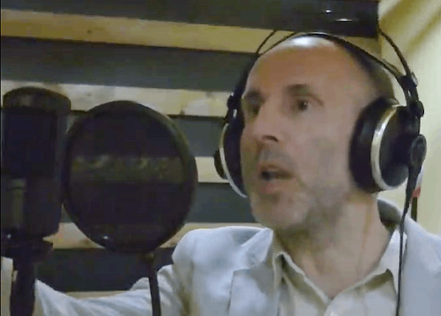 Gonzalo Pu00e9rez Ju00e1come en estudio grabando Village People