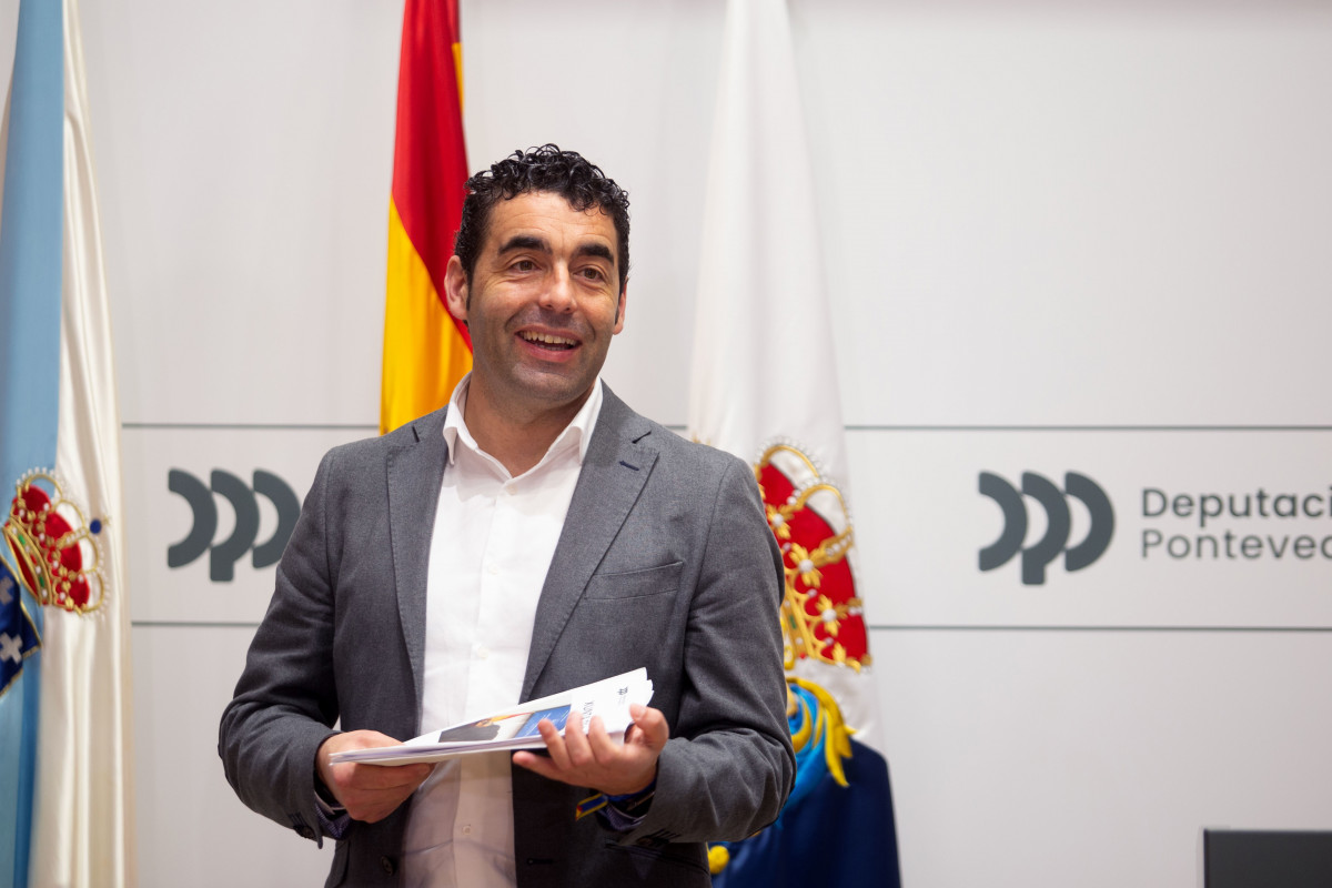 El presidente de la Diputación de Pontevedra, Luis López.