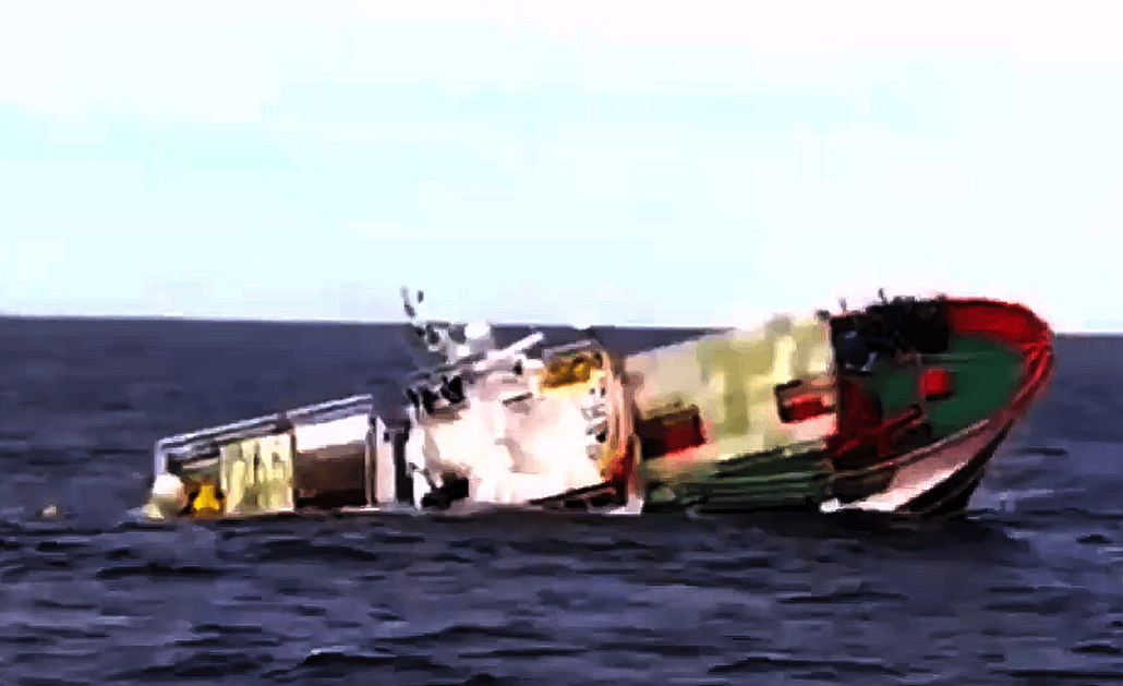 Naufragos del Maru00eda Reina Madre llegando a Pasaia en una imagen publicada por Salvamento