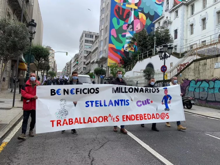 Stellantis Vigo: pelea entre sindicatos al hilo del supuesto riesgo de perder la paga de beneficios