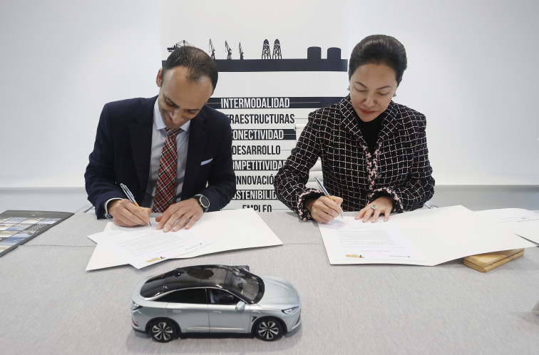 Arcfox, empresa de automóviles eléctricos chinos, desembarca en el puerto exterior de Ferrol