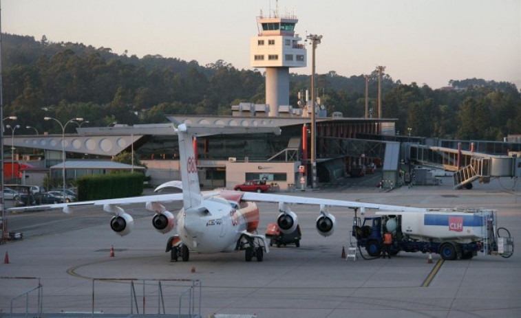 Saltan una decena de casos de cáncer entre la plantilla del aeropuerto de Peinador en Vigo y USO reclama investigarlos