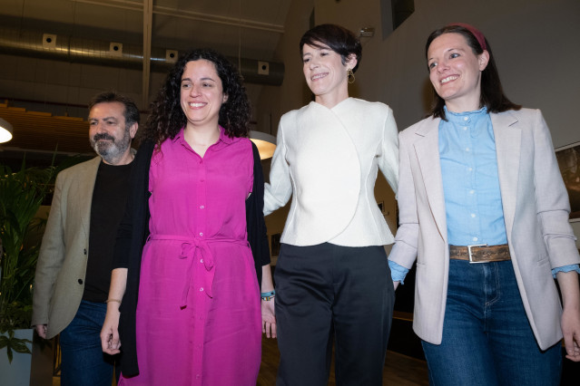 18F.- Ana Pontón llega al cuartel general del BNG para reunirse con la Executiva y seguir el escrutinio