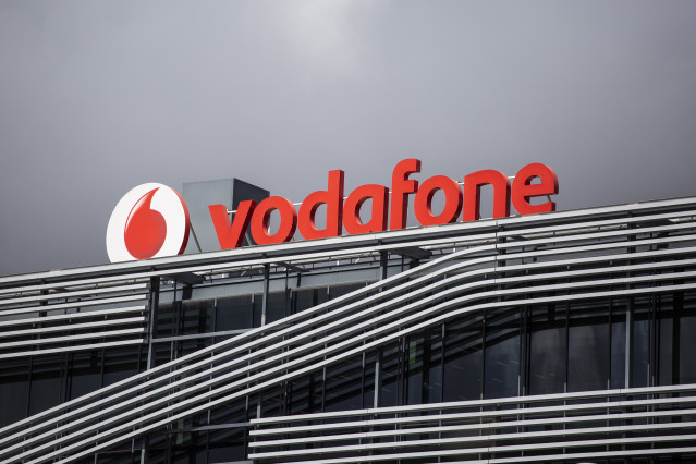 Archivo - Sede de Vodafone en Madrid el día en el que la compañía de telefonía ha anunciado un ERE para 515 empleados, a 15 de septiembre de 2021, en Madrid (España). Vodafone ha hecho pública la puesta en marcha de un Expediente de Regulación de Empleo (
