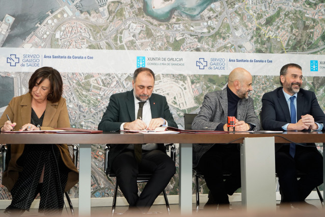 Firma de un convenio entre la Consellería de Sanidade y las entidades Aclad y Utaca
