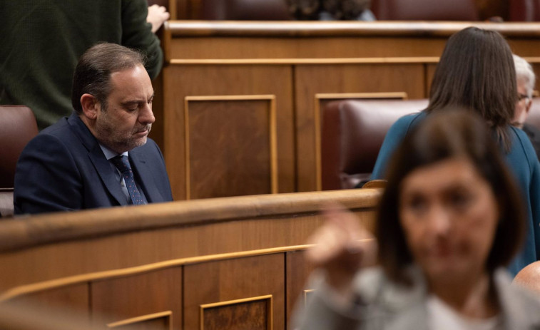 Ábalos se aferra a su escaño en el Congreso pese a que el PSOE lo aparta por el 'Caso Koldo'