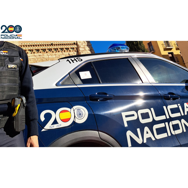 Archivo - Vehículo de la Policía Nacional