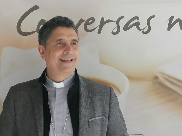 El obispo de Mondoñedo-Ferrol, Fernando García Cadiñanos, estima que los conflictos violentos se deben 