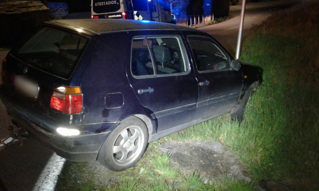 Vehículo siniestrado en Lugo