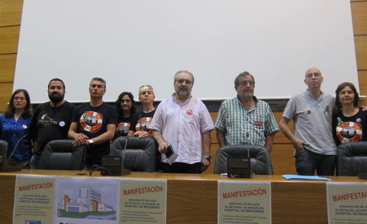 SOS Meixoeiro e sindicatos volverán a mobilizarse contra o “desmantelamento” do hospital