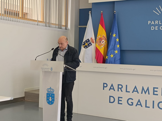 El diputado de Democracia Ourensana, Armando Ojea, en la rueda de prensa tras la reunión de la junta de portavoces