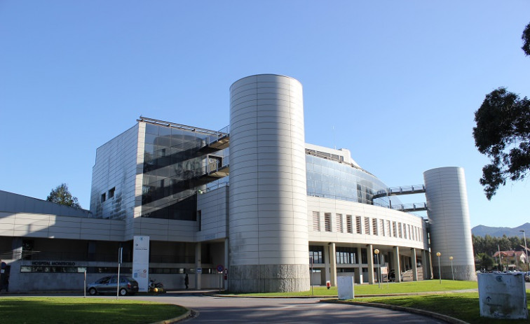 El Sergas mantiene camas cerradas en los hospitales de Pontevedra