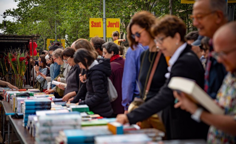 El Corte Inglés de A Coruña prepara actividades en Sant Jordi con motivo del 'Día Internacional del libro'