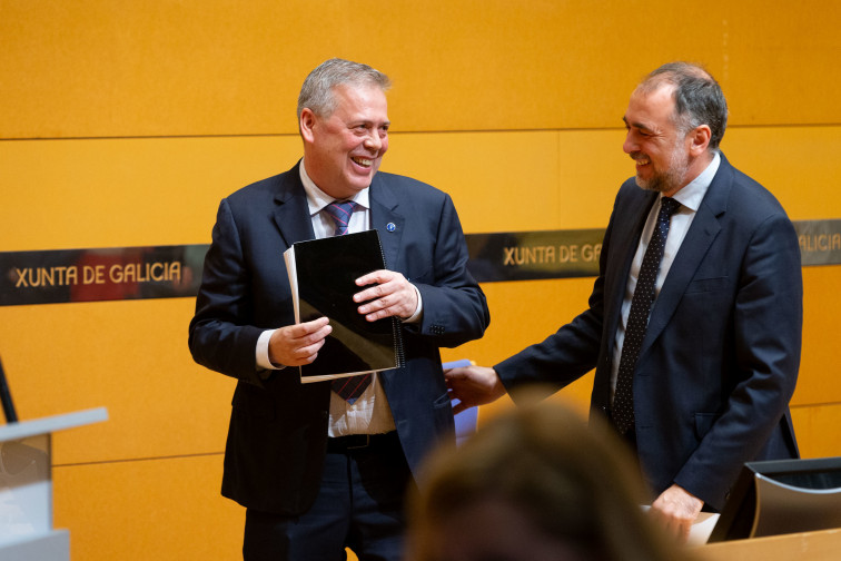 Defensa da Sanidade receta al nuevo conselleiro más atención primaria y menos máquinas de multinacionales