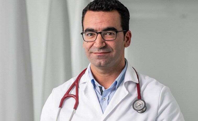 Doctor de Quironsalud coordina jornada sobre avances en cirugía abdominal en A Coruña