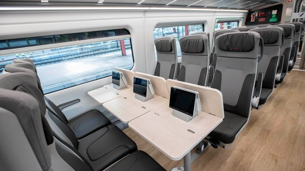 Asientos extragrandes en los nuevos modelos que Talgo ha entregado para el AVE a Galicia y Asturias