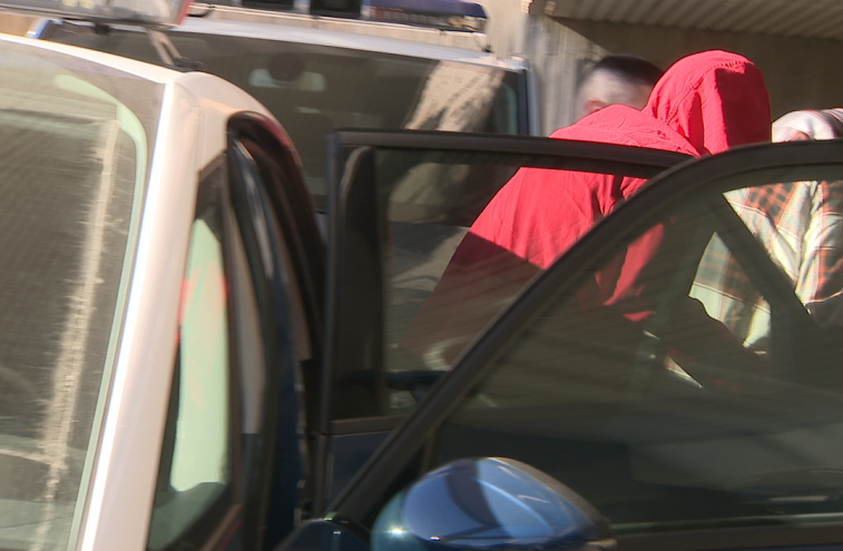 Evoluciona favorablemente el apuñalado en el Orzán, con sus agresores detenidos y en prisión provisional