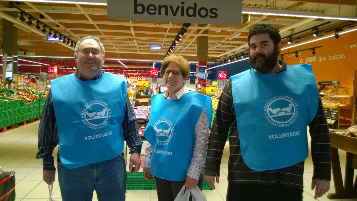 Voluntarios del Banco de Alimentos de Santiago en una foto de su Facebook