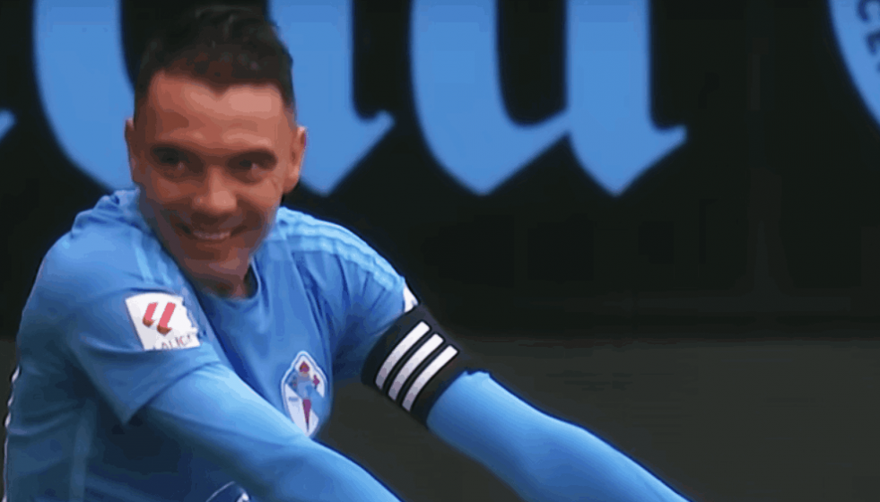 Iago Aspas en Balaídos celebra arrancarle un penalti al Villareal