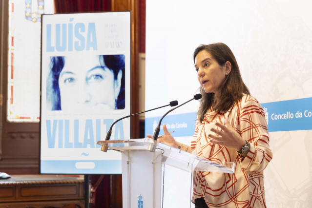 La alcaldesa de A Coruña, Inés Rey, en rueda de prensa