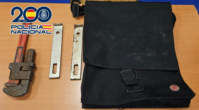 Detenido en Vigo un hombre por varios robos con fuerza en establecimientos de hostelería.