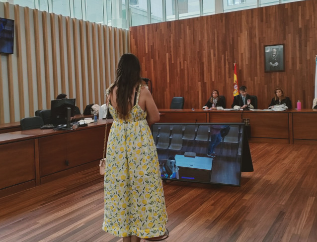Archivo - Juicio en Vigo contra una enfermera acusada de intoxicar con fármacos  a su hija menor.