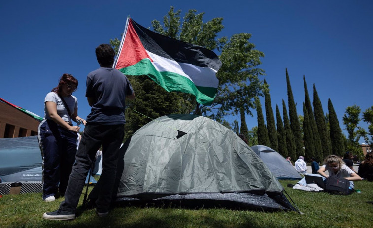 Los universitarios gallegos acampados por Palestina piden a UDC, USC y UVigo 