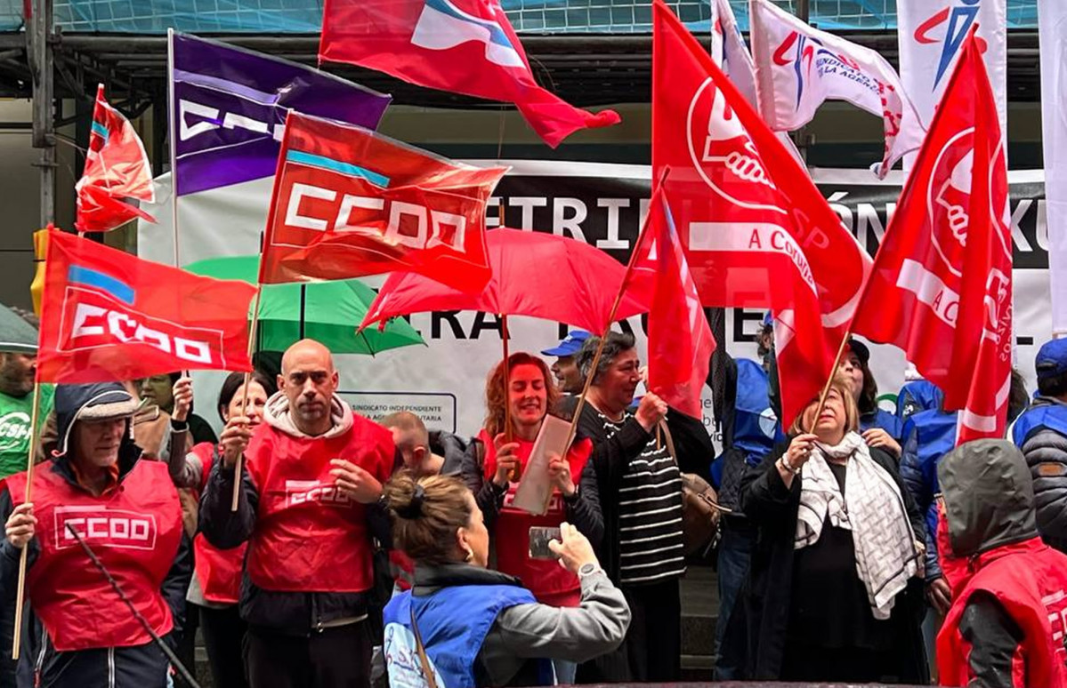 220524 concentraciu00f3n AEAT na Coruu00f1a