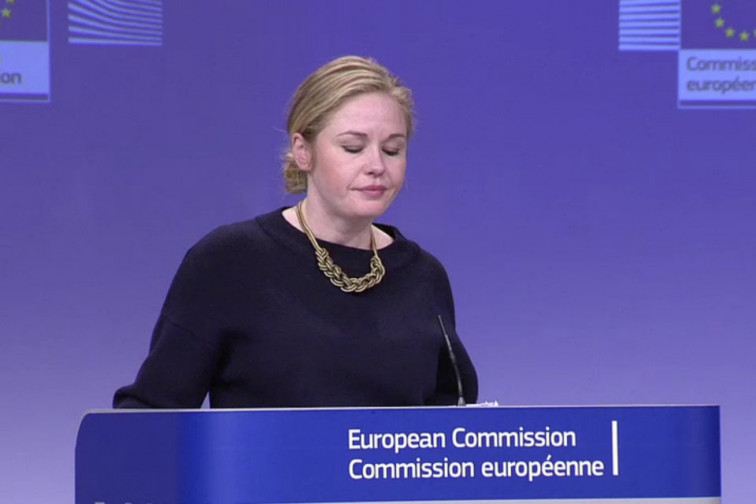 ​Bruxelas tardou seis meses en publicar o informe por 