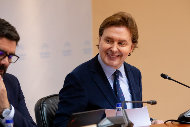 El director xeral de Relacións Exteriores e coa Unión Europea, Jesús Gamallo, comparece este miércoles a petición propia ante la Comisión Institucional del Parlamento