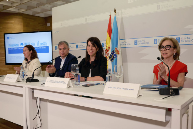 María Martínez Allegue, clausura el Pleno da Xunta Consultiva en materia de Ordenación do Territorio e Urbanismo