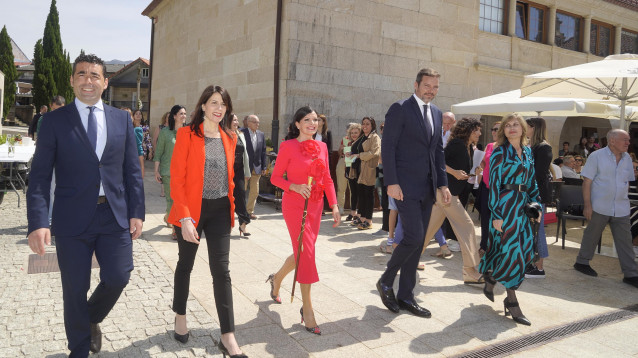 Imagen de la Fiesta de la Rosa de Mos.