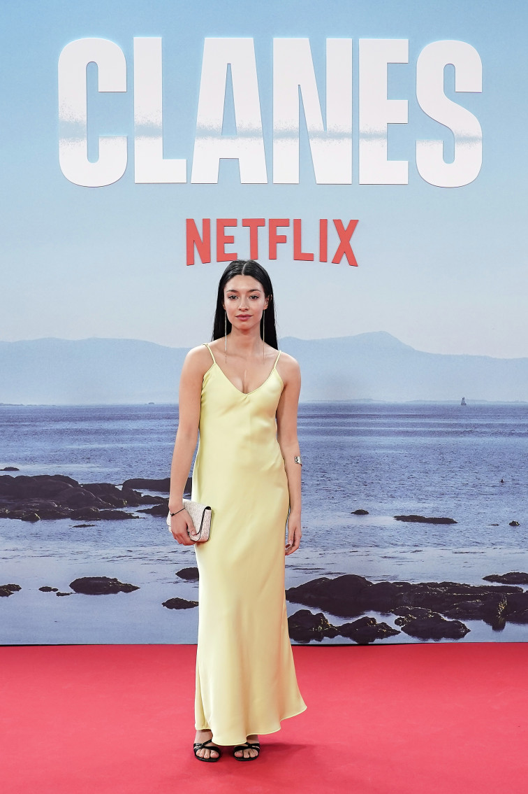 Así fue el photocall de Clanes y así están siendo las críticas tras su estreno